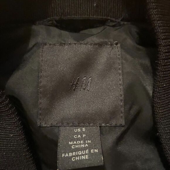 Black H&M Bomber Jacket - Picture 2 of 3